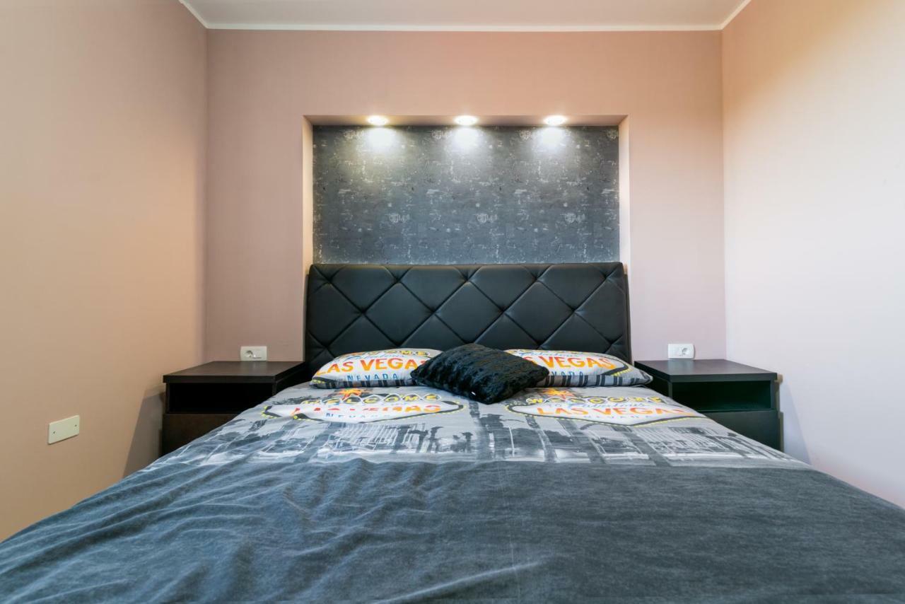 לאבין Apartments Eli מראה חיצוני תמונה