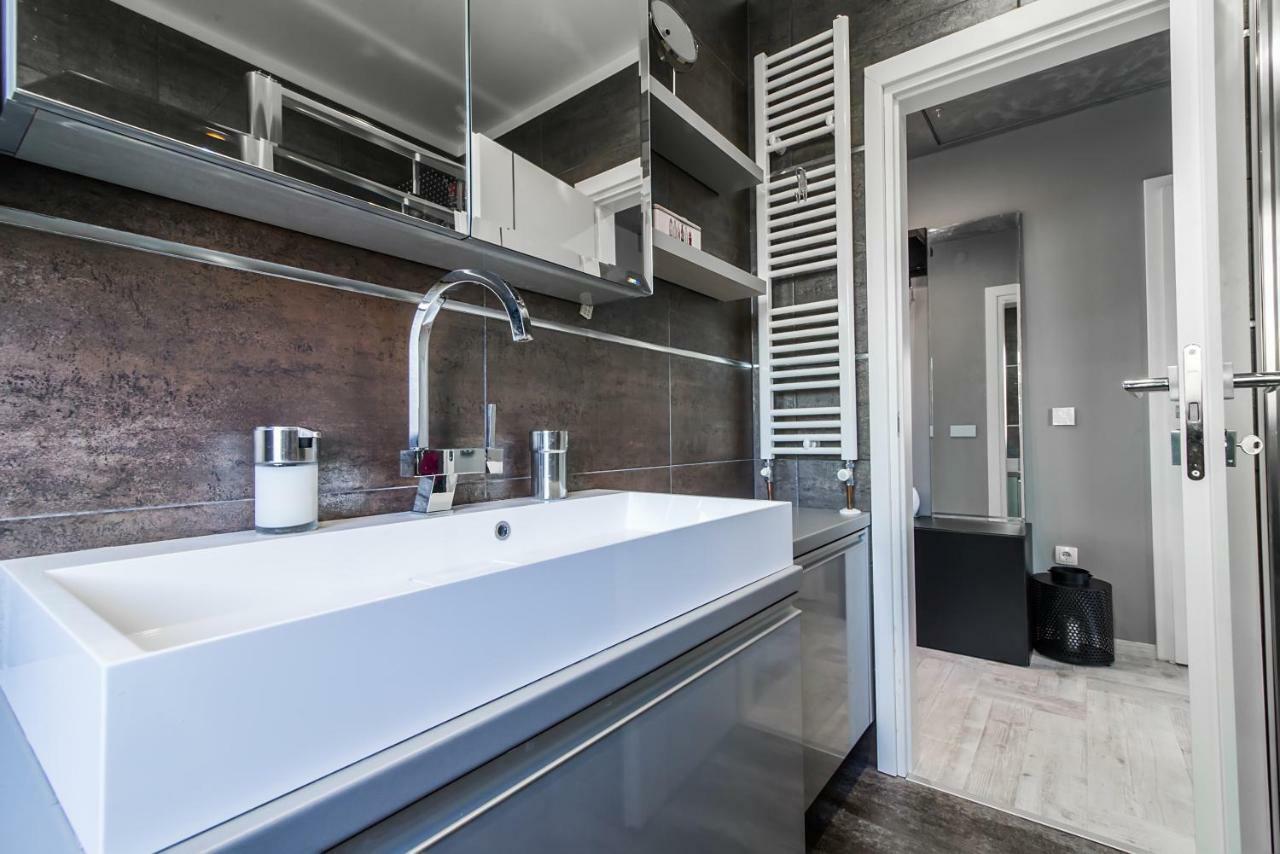 לאבין Apartments Eli מראה חיצוני תמונה