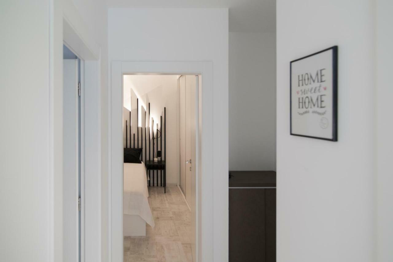 לאבין Apartments Eli מראה חיצוני תמונה
